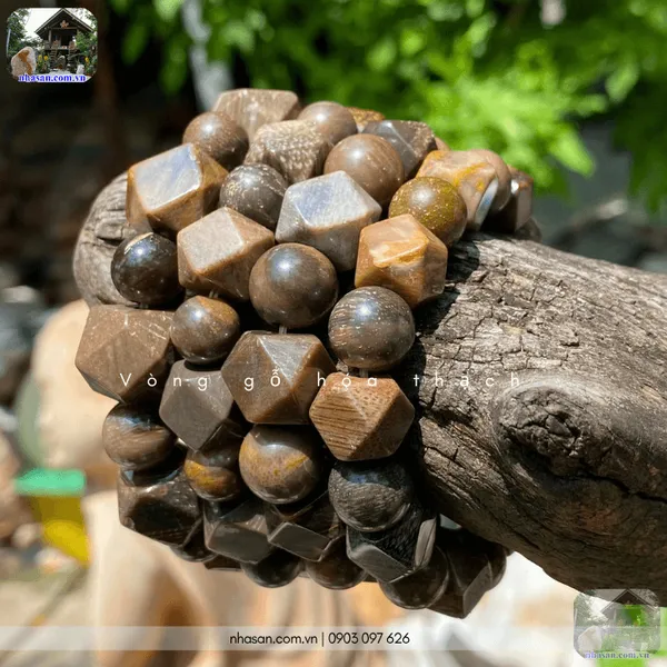 Vòng gỗ hóa thạch đa giác mix hạt tròn