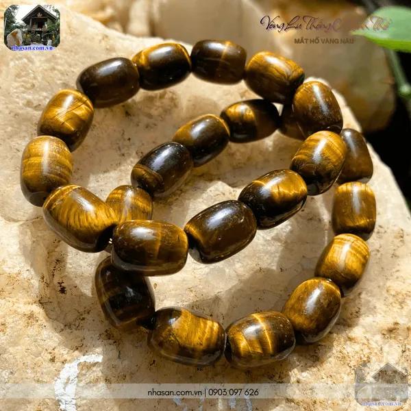 Vòng lu thống mệnh thổ 12ly mắt hổ vàng nâu