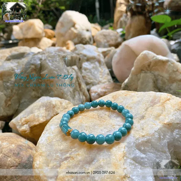 Vòng ngọc lam 7.5ly mix charm lu thống