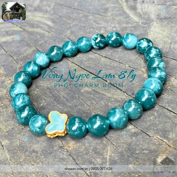 Vòng ngọc lam 8ly phối charm bướm