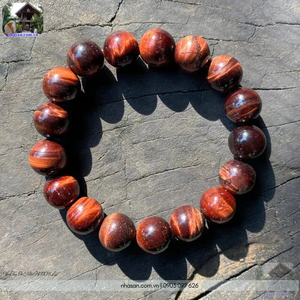 Vòng tay đá mắt hổ đỏ 13 ly