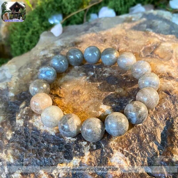 Vòng tay đá moonstone 12ly