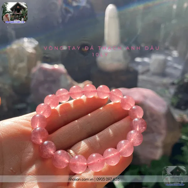 Vòng tay đá thạch anh dâu 10ly