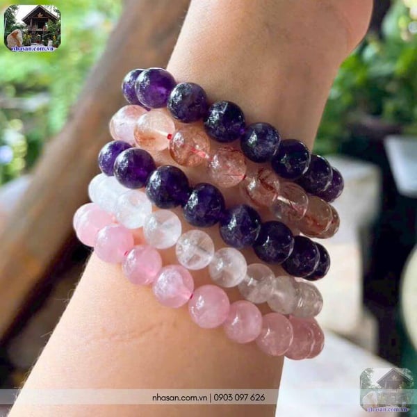 Vòng tay đá thạch anh hồng