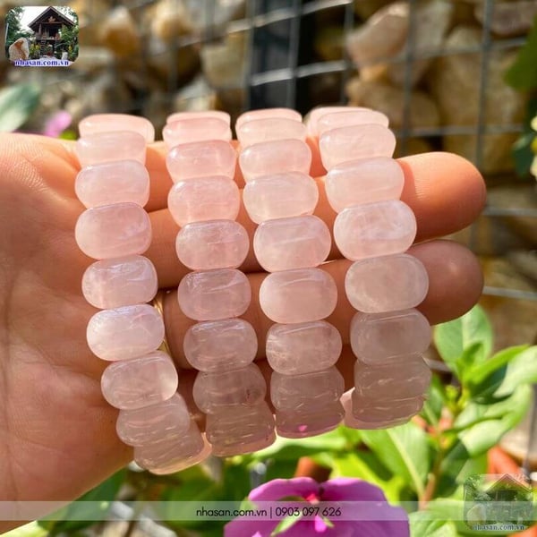 Vòng tay đá thạch anh hồng