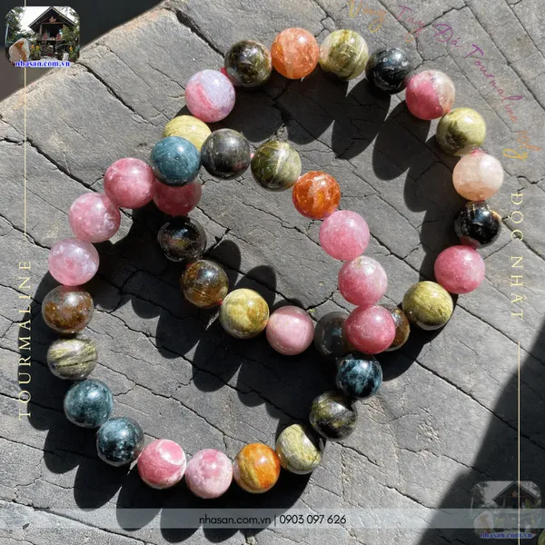 Vòng tay đá tourmaline 10ly