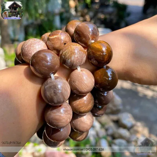 Vòng tay gỗ hoá thạch 18ly
