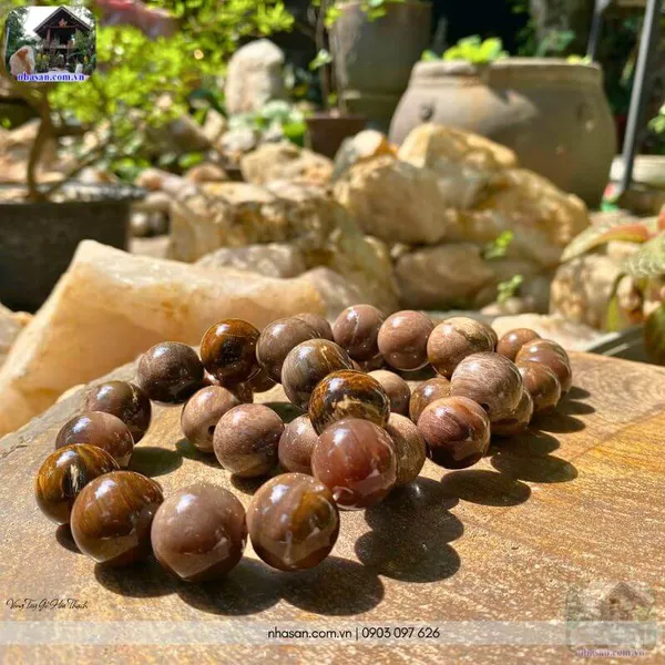 Vòng tay gỗ hoá thạch 18ly