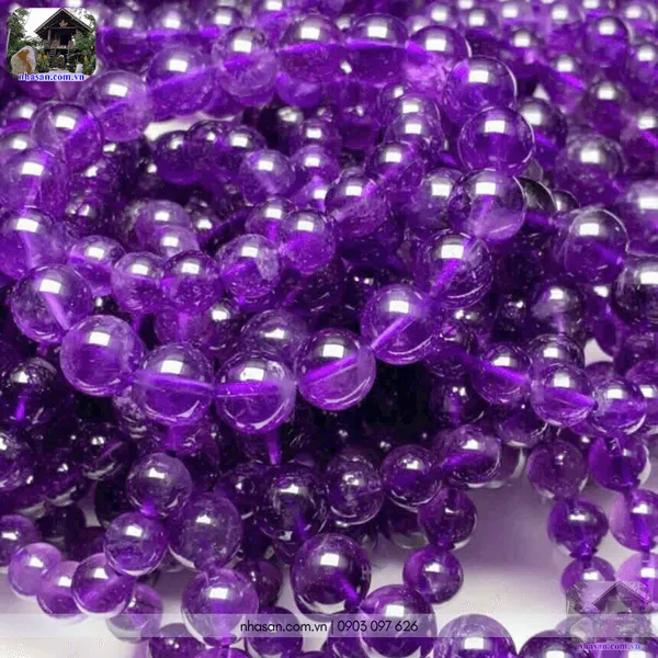 Vòng tay thạch anh tím 10ly tự nhiên - Biểu tượng của trí tuệ, bình an và năng lượng tích cực