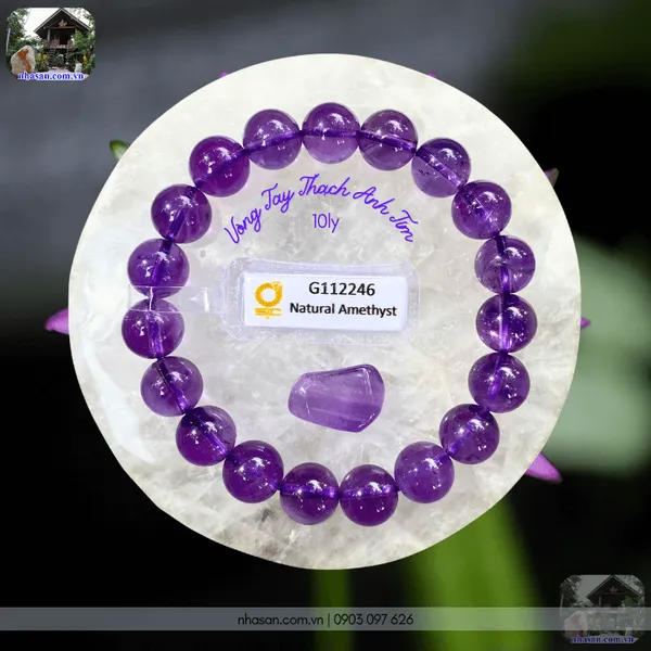 Vòng tay thạch anh tím 10ly tự nhiên - Biểu tượng của trí tuệ, bình an và năng lượng tích cực