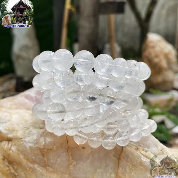 Vòng tay đá thạch anh trắng hợp với mệnh nào
