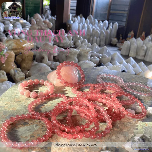 Vòng thạch anh dâu tây 12ly tự nhiên