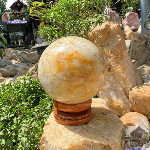 Quả cầu đá thạch anh bông vàng 9.8kg - QC1000