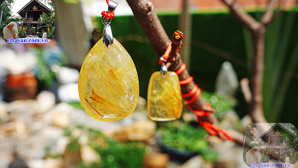 Mặt dây chuyền đá thạch anh tóc vàng tự nhiên Mặt dây chuyền đá thạch anh tóc vàng tự nhiên