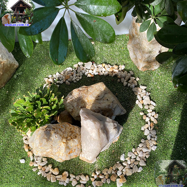 Ngoài ra còn giúp điều hòa sinh khí cho không gian sống Ngoài ra còn giúp điều hòa sinh khí cho không gian sống