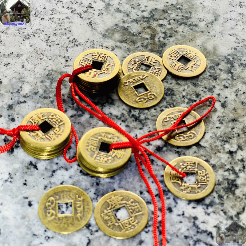 Đồng xu cổ đã được sử dụng như một vật phẩm phong thủy mạnh mẽ Đồng xu cổ đã được sử dụng như một vật phẩm phong thủy mạnh mẽ