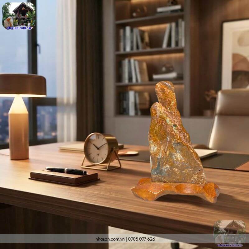Đặt trụ đá canxedon tự nhiên trên bàn làm giúp bạn thư thái và mang nét tĩnh lặng vào góc làm việc. Đặt trụ đá canxedon tự nhiên trên bàn làm giúp bạn thư thái và mang nét tĩnh lặng vào góc làm việc.