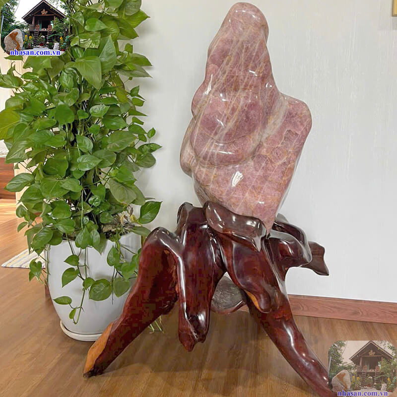 Trụ đá thạch anh để phòng khách Trụ đá thạch anh để phòng khách