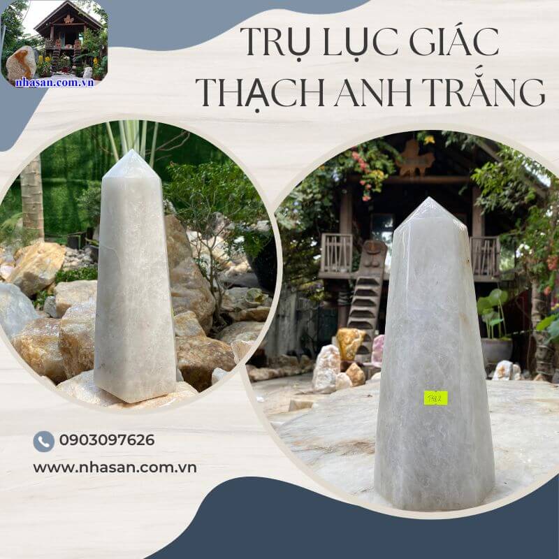 Trụ lục giác đá thạch anh trắng có hình dạng trụ lục giác, với sáu mặt phẳng đều nhau Trụ lục giác đá thạch anh trắng có hình dạng trụ lục giác, với sáu mặt phẳng đều nhau