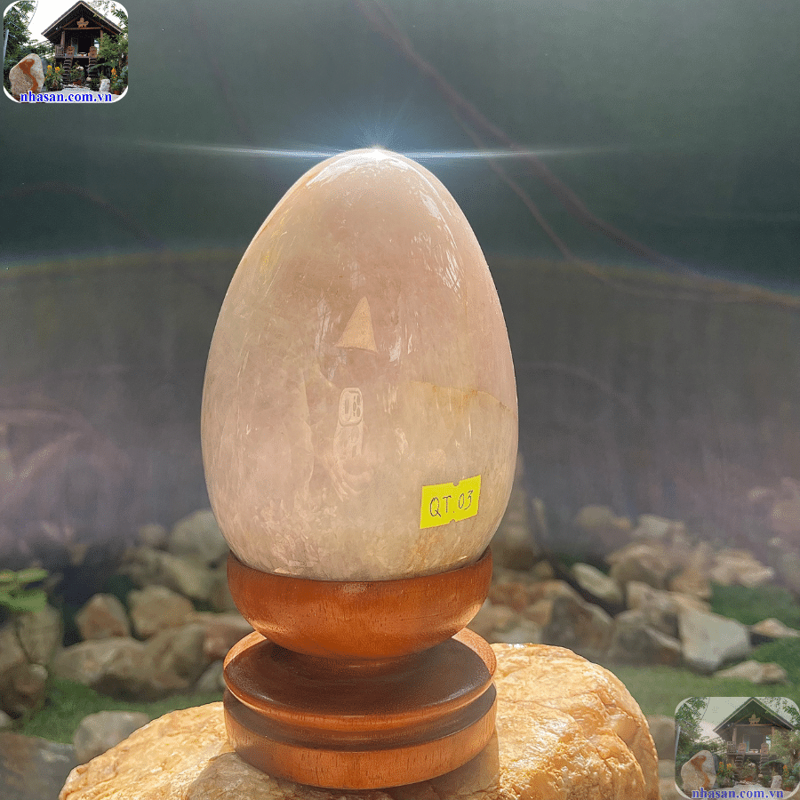 Trứng đá phong thủy được chế tác từ đá thạch anh tự nhiên 100% Trứng đá phong thủy được chế tác từ đá thạch anh tự nhiên 100%