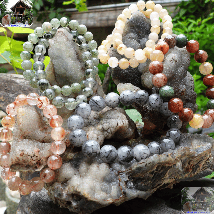 Tùy theo mục đích sử dụng có thể lựa chọn vòng tay phù hợp Tùy theo mục đích sử dụng có thể lựa chọn vòng tay phù hợp