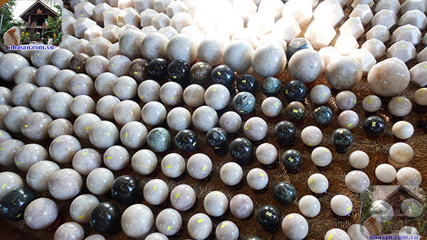 Năng lượng của đá phong thủy giúp xoay chuyển được tài vận Năng lượng của đá phong thủy giúp xoay chuyển được tài vận