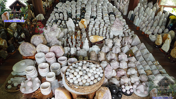 Vật phẩm phong thủy có tác dụng ngăn chặn luồng khí gây hại sức khỏe Vật phẩm phong thủy có tác dụng ngăn chặn luồng khí gây hại sức khỏe