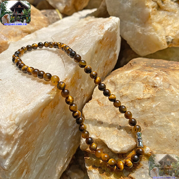 Vòng đá mắt hổ vàng nâu tự nhiên Vòng đá mắt hổ vàng nâu tự nhiên