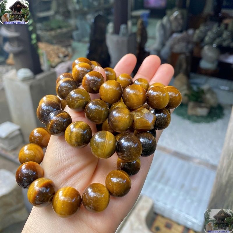 Vòng đá mắt hổ hợp mệnh gì theo ngũ hành? Vòng đá mắt hổ hợp mệnh gì theo ngũ hành?