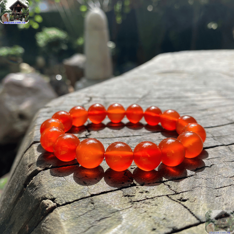 Năng lượng mạnh mẽ của mã não đỏ giúp khai thông dòng chảy tài lộc Năng lượng mạnh mẽ của mã não đỏ giúp khai thông dòng chảy tài lộc