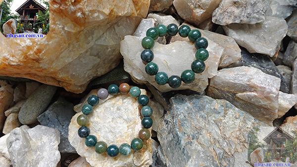 Vòng tay đá canxedon xanh Vòng tay đá canxedon xanh