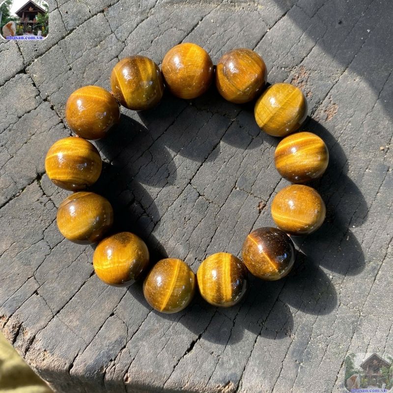 Vòng tay đá thạch anh cho nam từ đá quý mắt hổ Vòng tay đá thạch anh cho nam từ đá quý mắt hổ