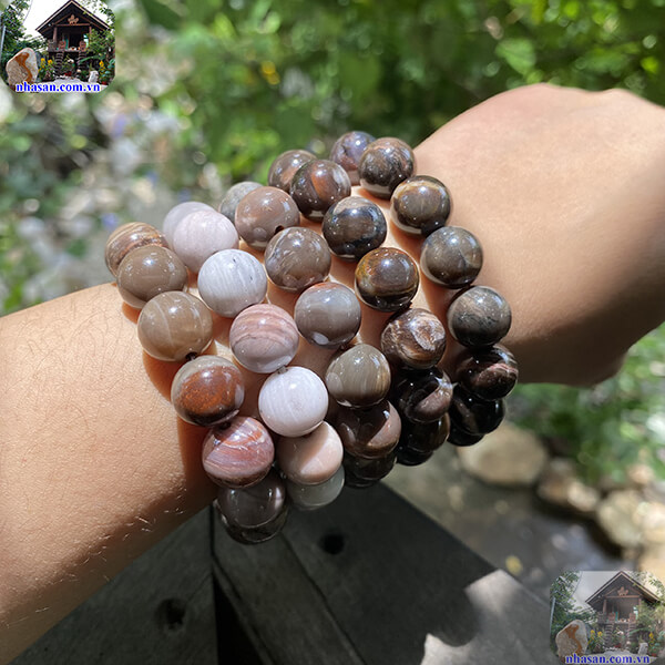 Xua đuổi các luồng khí tiêu cực từ cơ thể hiệu quả Xua đuổi các luồng khí tiêu cực từ cơ thể hiệu quả