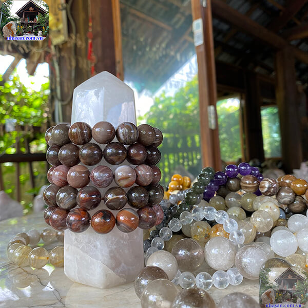 Trang sức đá mang vẻ đẹp tự nhiên của tạo hóa Trang sức đá mang vẻ đẹp tự nhiên của tạo hóa