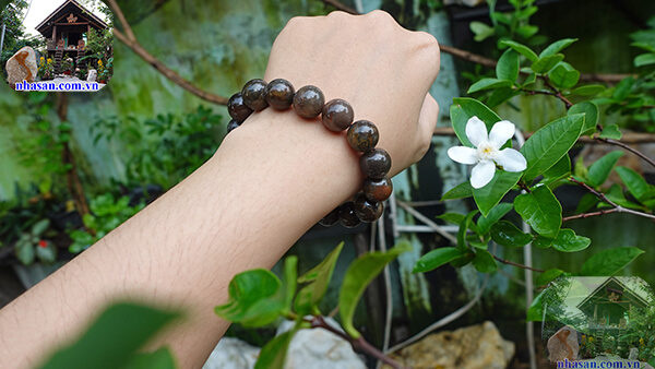 Kích thước vòng gỗ hóa thạch phù hợp với kích thước cổ tay Kích thước vòng gỗ hóa thạch phù hợp với kích thước cổ tay