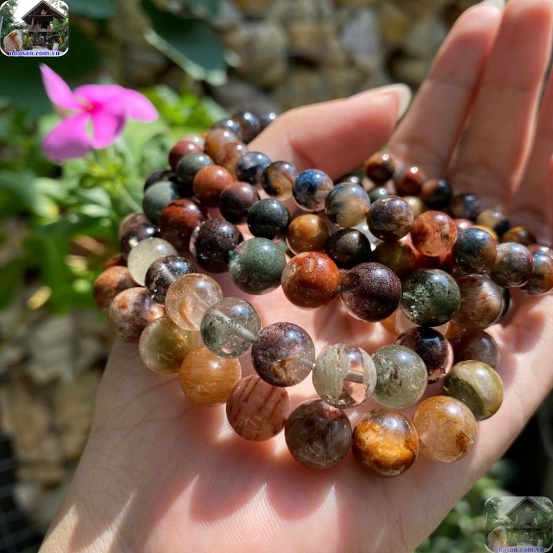 Đá ưu linh là biểu tượng của sự cân bằng hoàn mỹ, là điểm tựa tinh thần vững chắc giúp mọi cung mệnh Đá ưu linh là biểu tượng của sự cân bằng hoàn mỹ, là điểm tựa tinh thần vững chắc giúp mọi cung mệnh