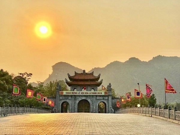 co-do-hoa-lu-tour-du-lich-ninh-binh-2-ngay-1-dem.jpg