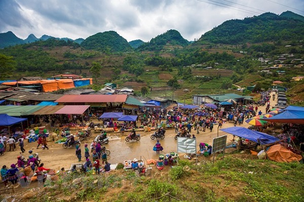 tour-tp-hcm-sapa-bac-ha-ha-giang-4.jpg
