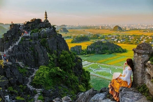 hang-mua-tour-du-lich-ninh-binh-2-ngay-1-dem.jpg