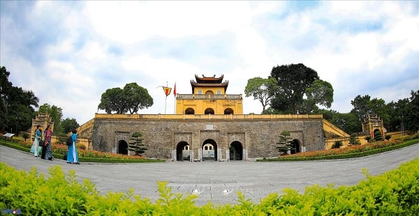 hoang-thanh-thang-long-tour-tp-hcm-ha-noi-2-ngay-1-dem.jpg