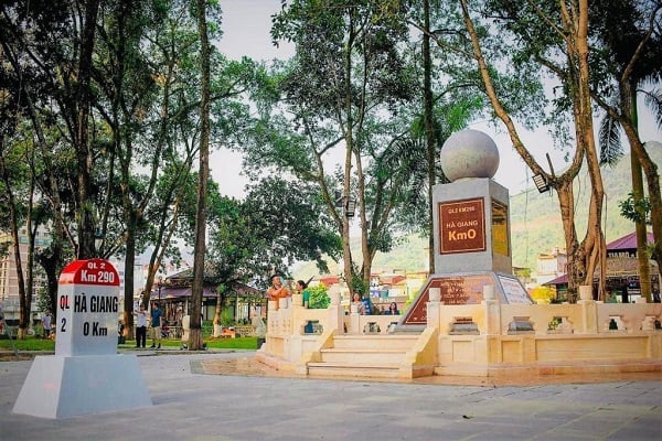 km-0-tour-du-lich-ha-giang-4-ngay-3-dem.jpg