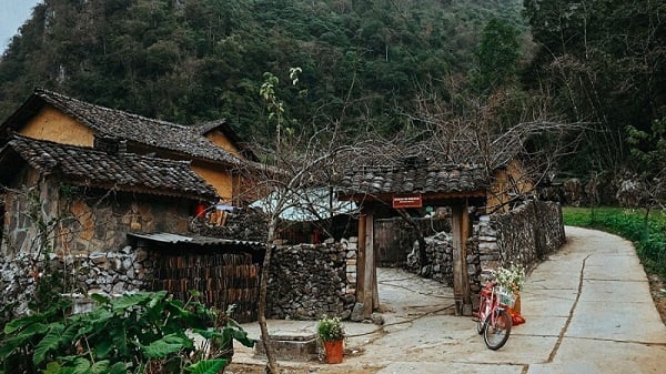 phim-truong-chuyen-cua-pao-tour-du-lich-ha-giang-4-ngay-3-dem.jpg