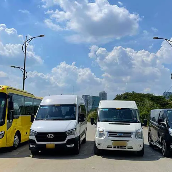 Cho Thuê Xe Du Lịch 16 Chỗ Ford Transit