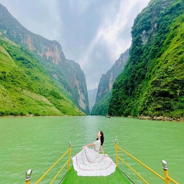 Tour TP.HCM - Hà Giang - Đồng Văn - Quản Bạ