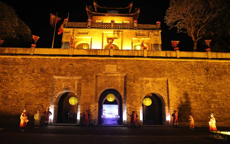 Hoàng Thành Thăng Long - Top 10 điểm tham quan du lịch hấp dẫn tại Hà Nôi