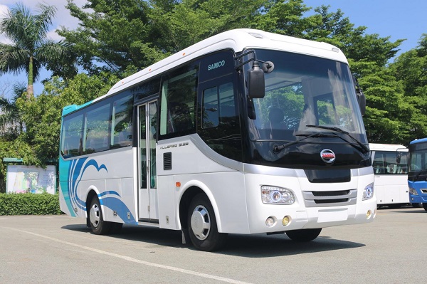 cho-thue-xe-29-cho-samco-tai-tp-hcm-1.jpg