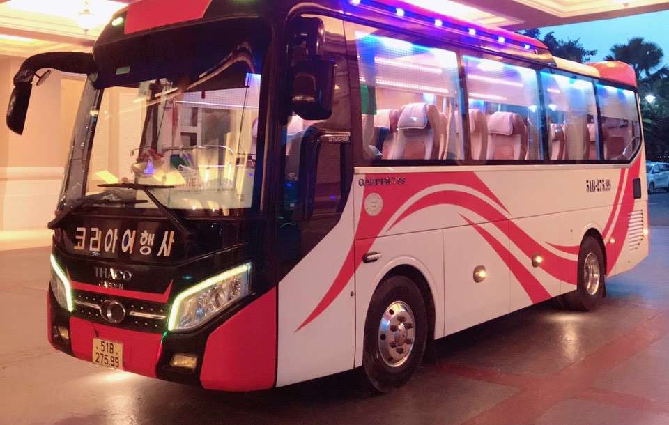 Dịch vụ xe du lịch 29 chỗ Dịch vụ xe du lịch 29 chỗ