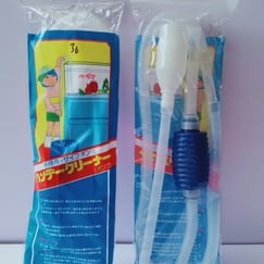 Bơm tay thay nước 