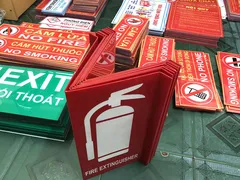 Địa Chỉ Gia Công Các Loại Biển Báo Mica