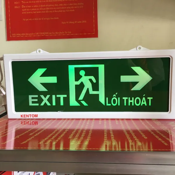 Đèn Thoát Hiểm Exit Trung Quốc 2 Mặt